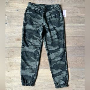 NWT! Wild Fable Camo Print Sweatpants